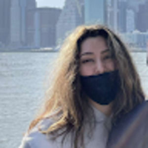 Meet your Posher, Valeria